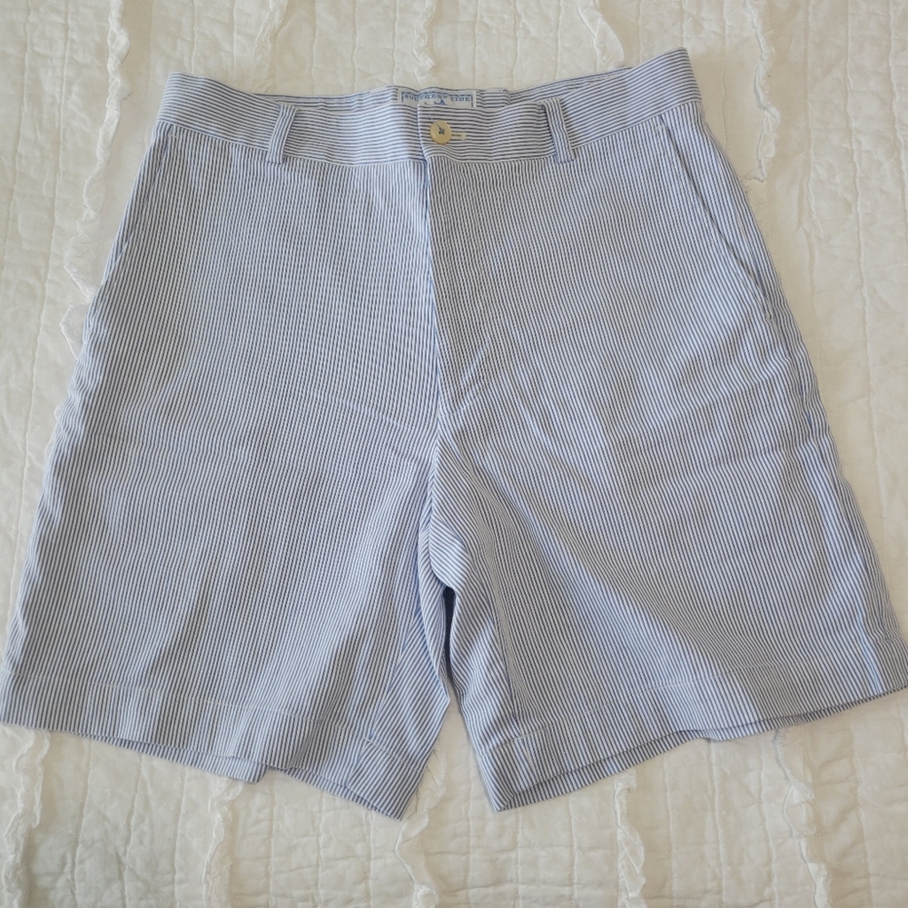 2/$35 Southern Tide The Skipjack Seersucker Shorts 32 Like New
